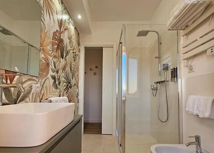 Acomodação com café da manhã  Domus Teano Luxury 4*